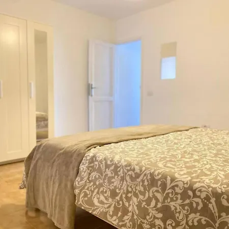 Azul Apartment